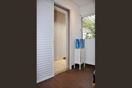 Casa à venda com 187m², 3 quartos e 4 vagasQuintal