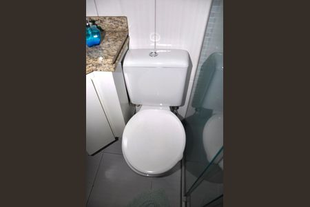 Casa à venda com 187m², 3 quartos e 4 vagasBanheiro Social