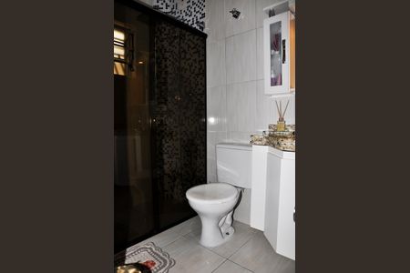 Casa à venda com 187m², 3 quartos e 4 vagasBanheiro da Suíte