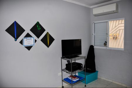 Casa à venda com 187m², 3 quartos e 4 vagasQuarto 2