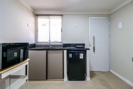 Studio de kitnet/studio para alugar com 1 quarto, 15m² em Vila Morse, São Paulo