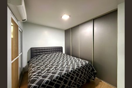 Casa à venda com 100m², 4 quartos e 2 vagas Casa à venda com 100m², 4 quartos e 2 vagasSuíte