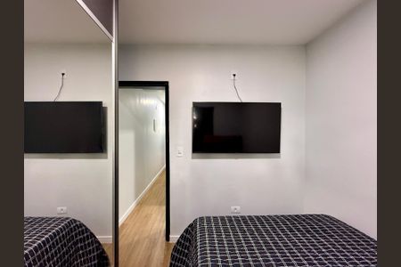 Casa à venda com 100m², 4 quartos e 2 vagas Casa à venda com 100m², 4 quartos e 2 vagasQuarto 3