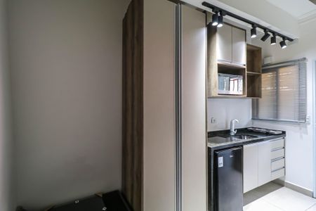 Studio de kitnet/studio para alugar com 1 quarto, 12m² em Vila Morse, São Paulo