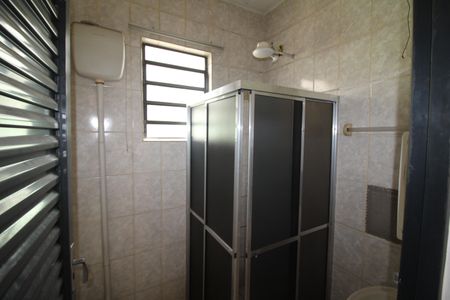 Banheiro de casa para alugar com 1 quarto, 100m² em Vila Baruel, São Paulo