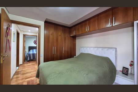 Apartamento à venda com 106m², 3 quartos e 2 vagas Apartamento à venda com 106m², 3 quartos e 2 vagasSuíte