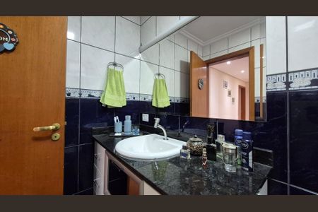 Apartamento à venda com 106m², 3 quartos e 2 vagas Apartamento à venda com 106m², 3 quartos e 2 vagasBanheiro