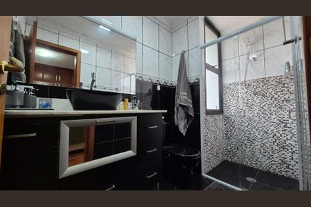 Apartamento à venda com 106m², 3 quartos e 2 vagas Apartamento à venda com 106m², 3 quartos e 2 vagasBanheiro da Suíte