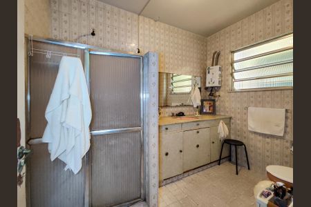 Apartamento à venda com 150m², 3 quartos e 1 vaga Apartamento à venda com 150m², 3 quartos e 1 vagaBanheiro 1