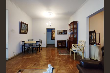 Apartamento à venda com 150m², 3 quartos e 1 vaga Apartamento à venda com 150m², 3 quartos e 1 vagaSala