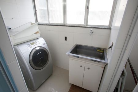 Apartamento à venda com 48m², 2 quartos e 1 vagaÁrea de Serviço