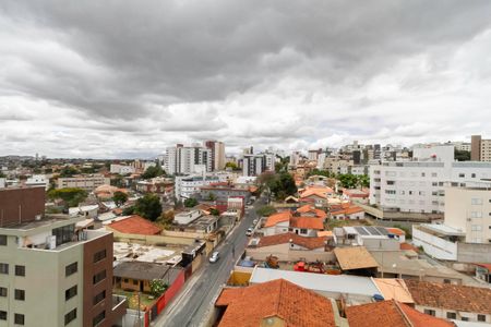 Apartamento à venda com 133m², 2 quartos e 2 vagas Apartamento à venda com 133m², 2 quartos e 2 vagasSuíte - Vista