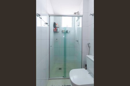 Apartamento à venda com 133m², 2 quartos e 2 vagas Apartamento à venda com 133m², 2 quartos e 2 vagasBanheiro social