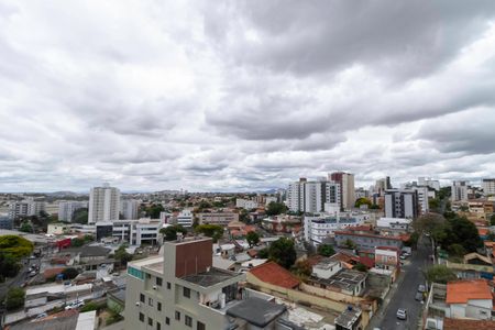 Apartamento à venda com 133m², 2 quartos e 2 vagas Apartamento à venda com 133m², 2 quartos e 2 vagasCobertura - Vista