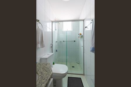 Apartamento à venda com 133m², 2 quartos e 2 vagas Apartamento à venda com 133m², 2 quartos e 2 vagasBanheiro da suíte