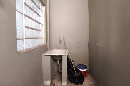 Casa à venda com 100m², 2 quartos e 3 vagas Casa à venda com 100m², 2 quartos e 3 vagasÁrea de Serviço