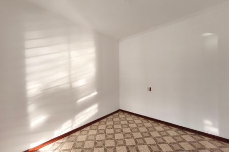 Casa à venda com 100m², 2 quartos e 3 vagas Casa à venda com 100m², 2 quartos e 3 vagasSala