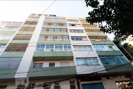 Apartamento à venda com 68m², 1 quarto e sem vaga Apartamento à venda com 68m², 1 quarto e sem vagaFachada