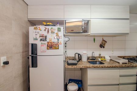 Apartamento à venda com 85m², 2 quartos e 2 vagasCozinha e Área de Serviço
