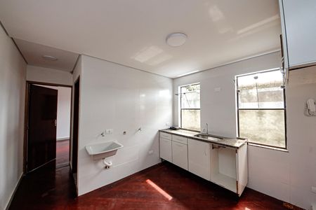 Cozinha de kitnet/studio para alugar com 1 quarto, 30m² em Jardim Independência, São Paulo