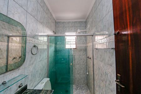 Banheiro de kitnet/studio para alugar com 1 quarto, 30m² em Jardim Independência, São Paulo