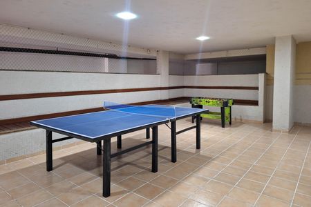 Apartamento à venda com 101m², 2 quartos e 1 vagaÁrea comum