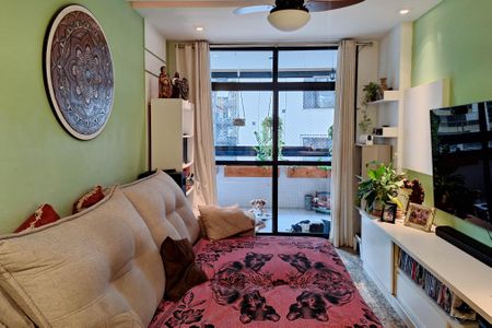 Sala de apartamento à venda com 2 quartos, 101m² em Icaraí, Niterói