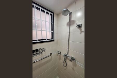 Apartamento à venda com 101m², 2 quartos e 1 vagaBanheiro Social