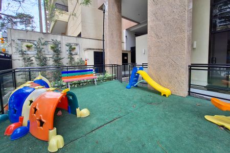 Apartamento à venda com 101m², 2 quartos e 1 vagaÁrea comum