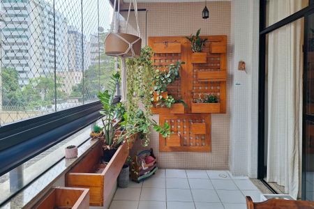 Apartamento à venda com 101m², 2 quartos e 1 vagaVaranda da Sala