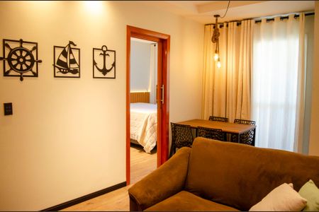 Sala de apartamento para alugar com 2 quartos, 54m² em Vila São João, Goiânia