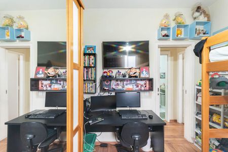 Apartamento à venda com 84m², 2 quartos e 1 vagaQuarto