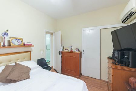 Apartamento à venda com 84m², 2 quartos e 1 vagaSuíte