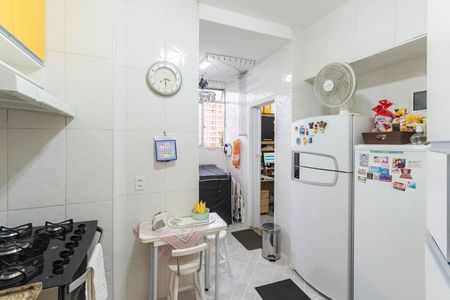 Apartamento à venda com 84m², 2 quartos e 1 vagaCozinha