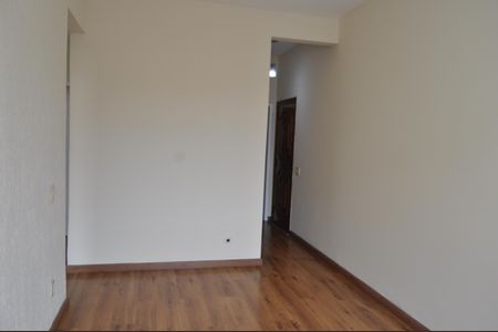 Sala de apartamento para alugar com 2 quartos, 80m² em Méier, Rio de Janeiro