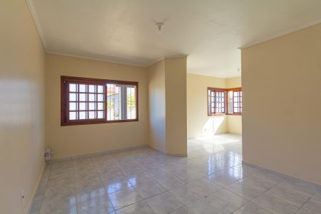 Casa para alugar com 109m², 2 quartos e 2 vagas Casa para alugar com 109m², 2 quartos e 2 vagasSala de TV