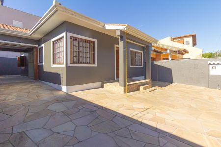 Casa para alugar com 109m², 2 quartos e 2 vagas