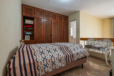 Apartamento à venda com 70m², 1 quarto e 1 vagaSuíte