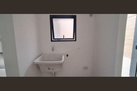 Casa à venda com 120m², 3 quartos e 2 vagas Casa à venda com 120m², 3 quartos e 2 vagasÁrea de Serviço