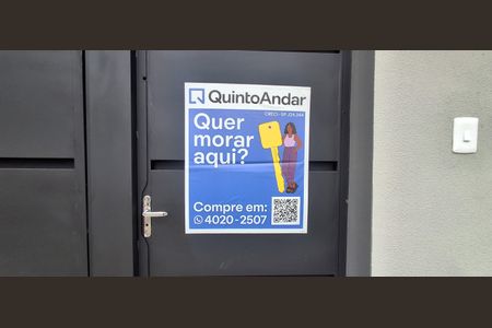 Casa à venda com 120m², 3 quartos e 2 vagas Casa à venda com 120m², 3 quartos e 2 vagasPlaquinha