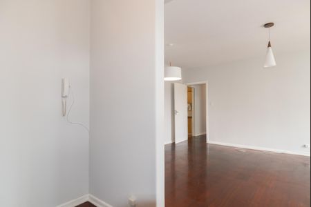 Apartamento à venda com 157m², 3 quartos e 2 vagas Apartamento à venda com 157m², 3 quartos e 2 vagasSala - Antessala