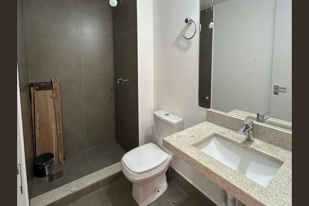 Apartamento à venda com 67m², 2 quartos e 2 vagasBanheiro 