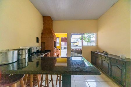 Casa à venda com 165m², 3 quartos e 2 vagas Casa à venda com 165m², 3 quartos e 2 vagasEspaço Gourmet