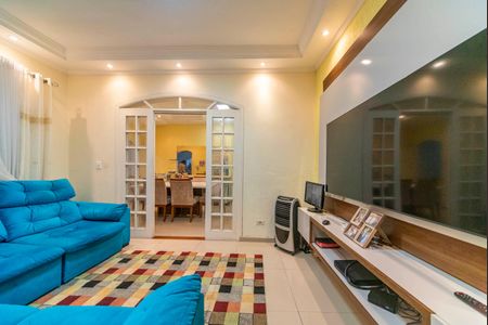 Casa à venda com 165m², 3 quartos e 2 vagas Casa à venda com 165m², 3 quartos e 2 vagasSala