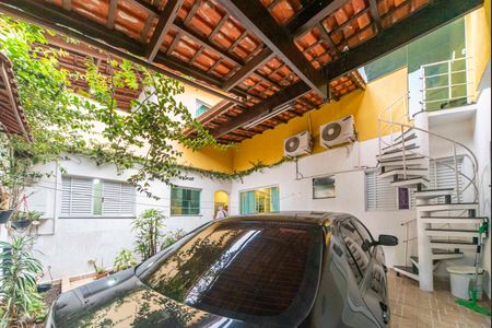 Casa à venda com 165m², 3 quartos e 2 vagas Casa à venda com 165m², 3 quartos e 2 vagasGaragem