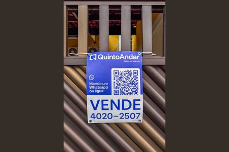 Casa à venda com 165m², 3 quartos e 2 vagas Casa à venda com 165m², 3 quartos e 2 vagasPlaca