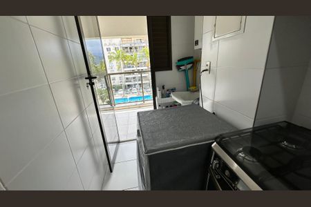 Apartamento para alugar com 70m², 2 quartos e 1 vagaÁrea de Serviço