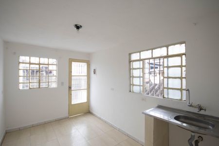 Cozinha de casa para alugar com 1 quarto, 55m² em Vila Medeiros, São Paulo