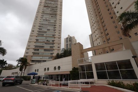 Apartamento à venda com 104m², 3 quartos e 2 vagasFachada