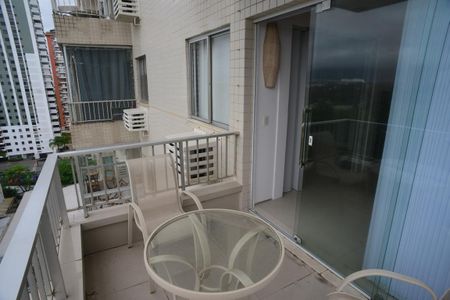 Apartamento para alugar com 63m², 2 quartos e 1 vaga Apartamento para alugar com 63m², 2 quartos e 1 vagaVaranda